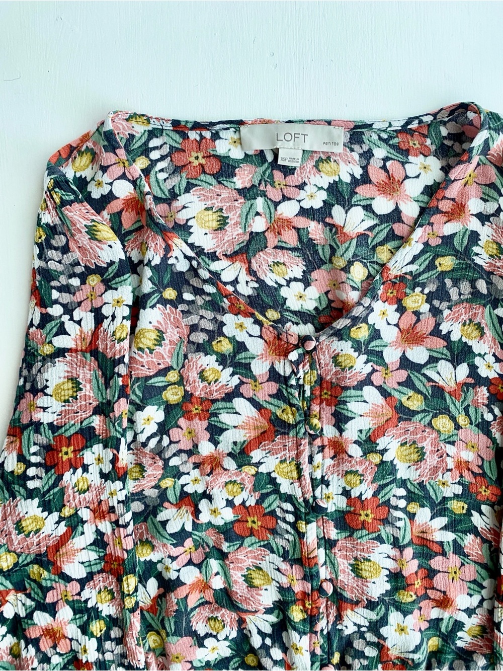 LOFT 100% Rayon Floral V-Neck Button Tie Front Blouse